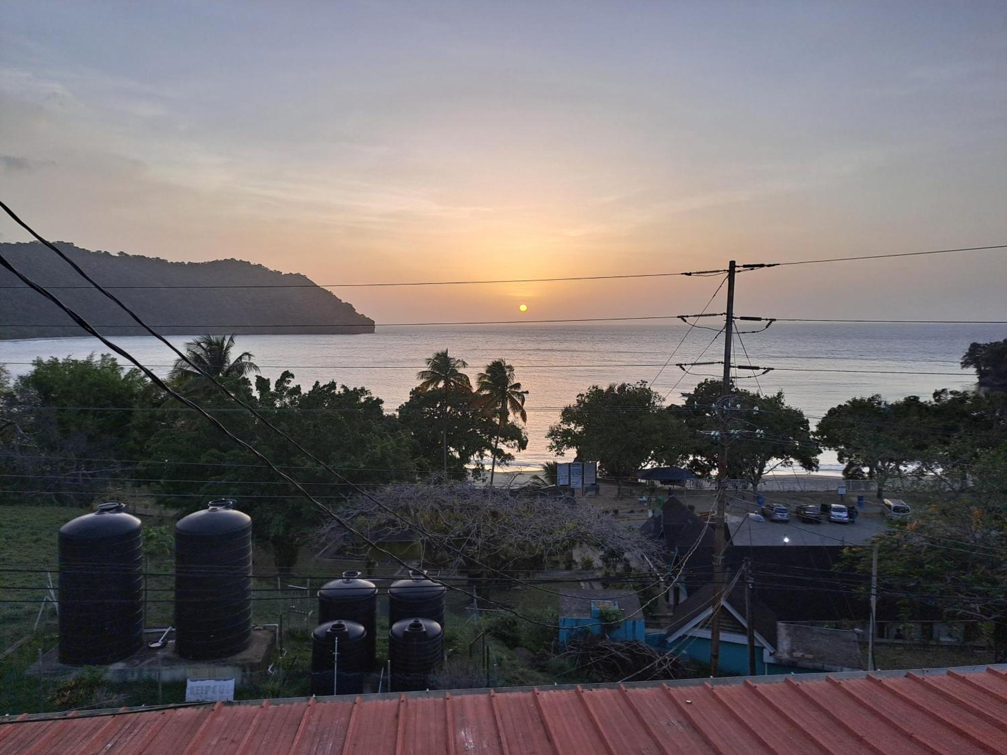 Las Cuevas Beach Lodge Extérieur photo