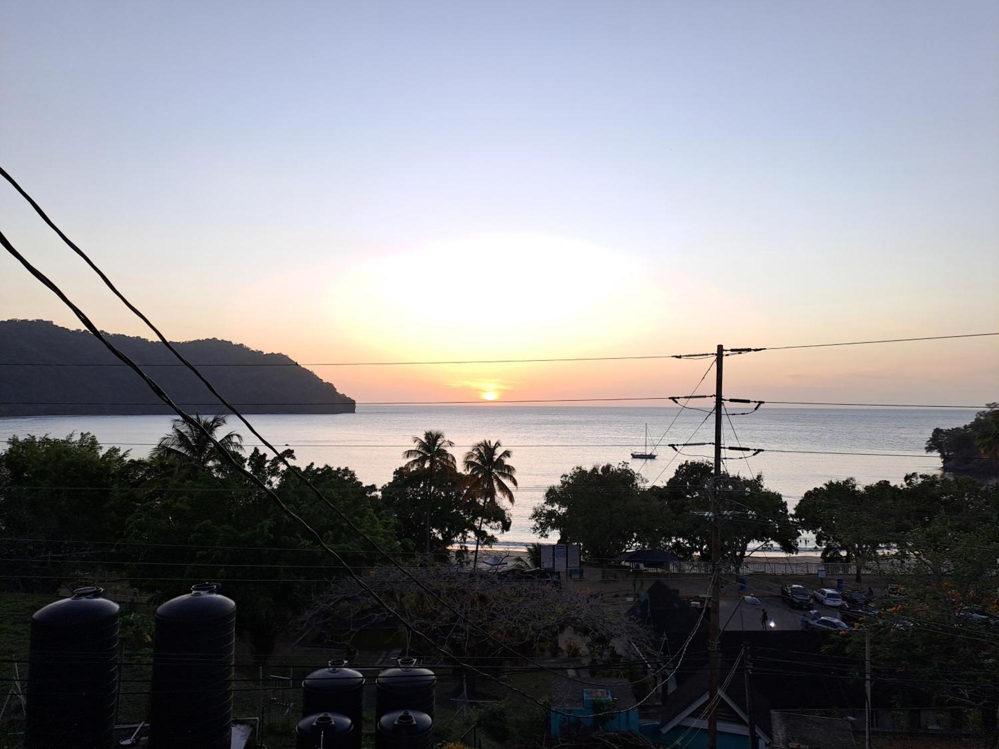 Las Cuevas Beach Lodge Extérieur photo