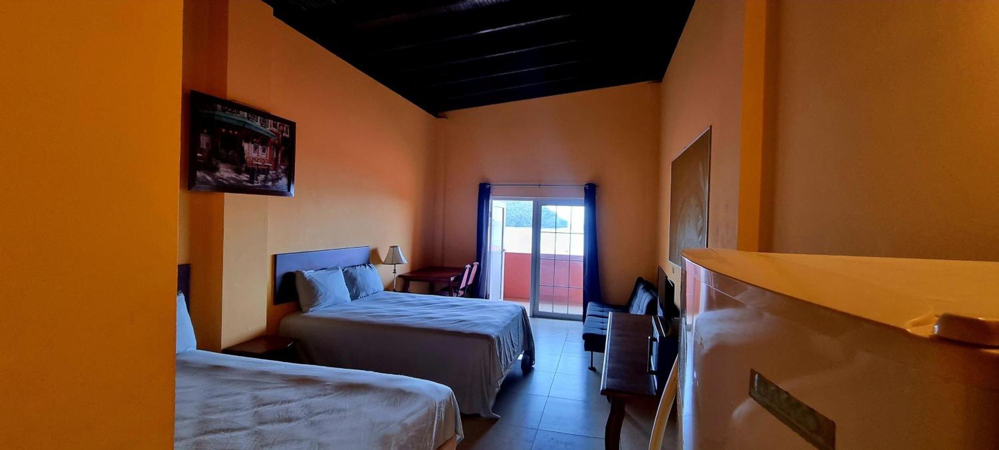 Las Cuevas Beach Lodge Extérieur photo