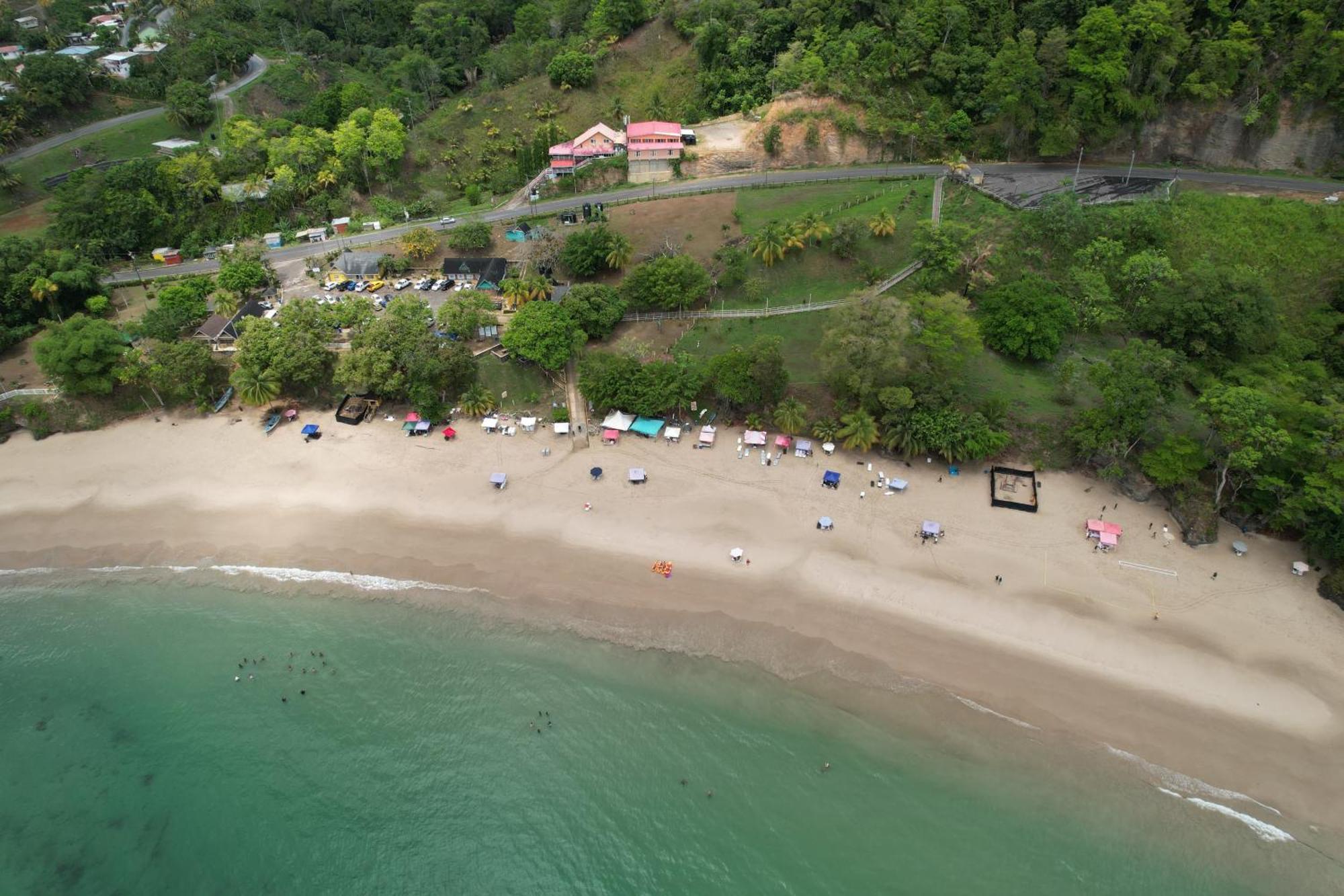 Las Cuevas Beach Lodge Extérieur photo